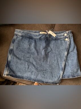 Madewell Light Blue Denim Wrap Mini Skirt with Side Buttons